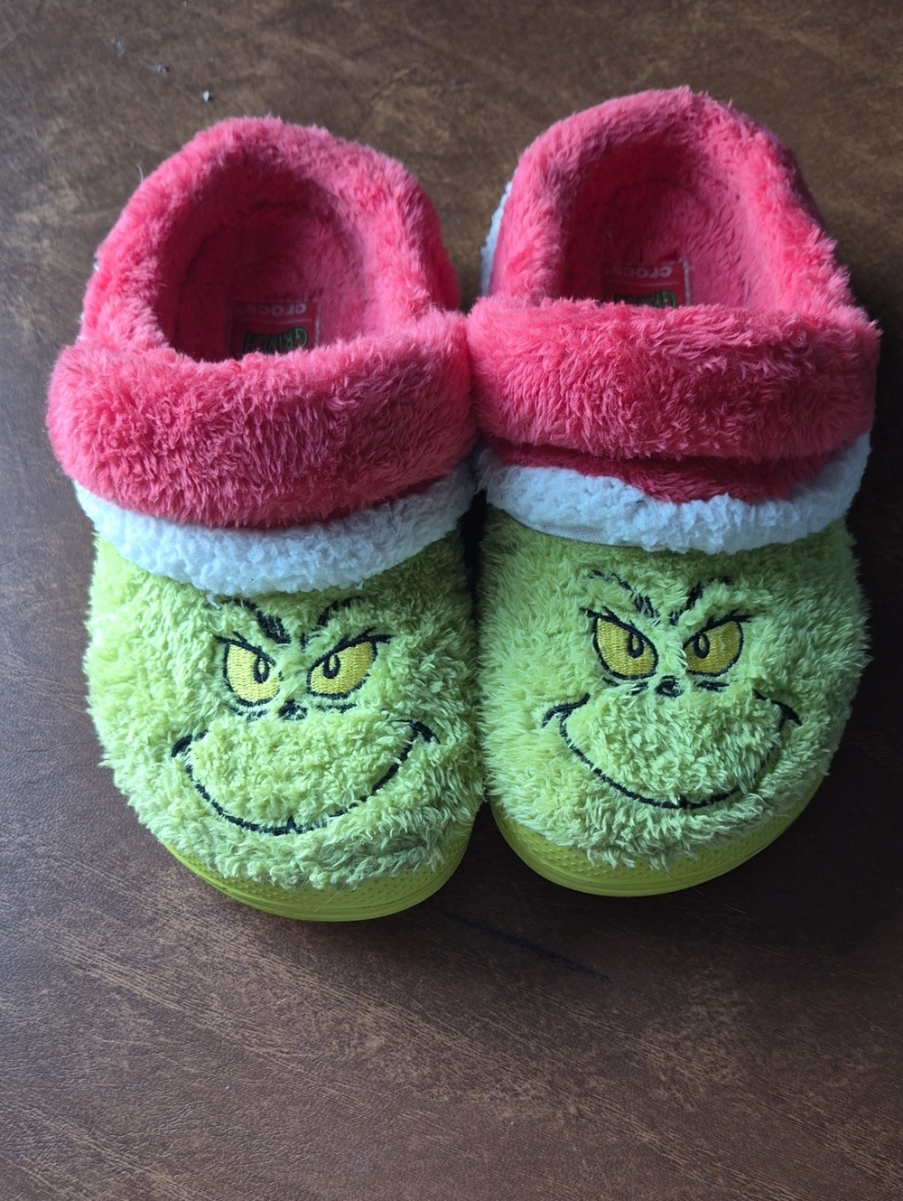 Grinch Crocs Size J2